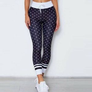 Sarahs Day x Whitefox boutique Leggings